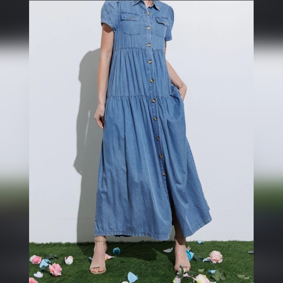 Dresses & Skirts - Tiered Button-down Maxi Dress With Front Pockets and Puffed Sleeves